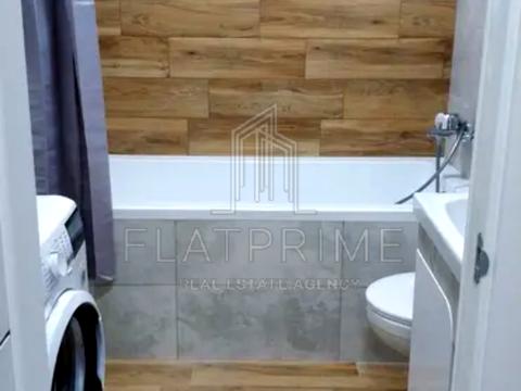 квартира за адресою Київ, Юнацька вул., 1