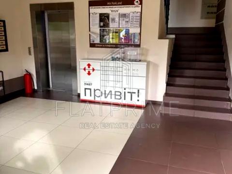 квартира за адресою Київ, Юнацька вул., 1