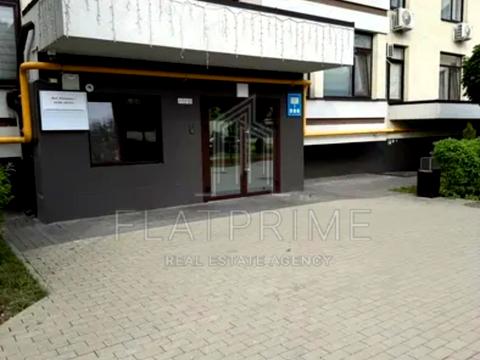 квартира за адресою Київ, Юнацька вул., 1