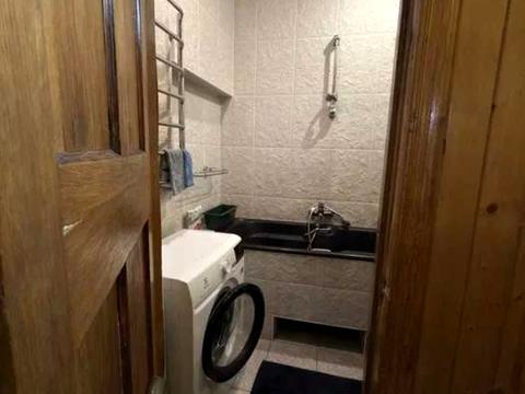 квартира за адресою Леоніда Каденюка просп. (Юрія Гагаріна), 6