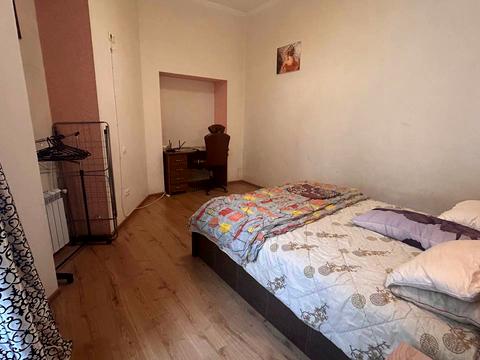 квартира по адресу Меретина ул., 8