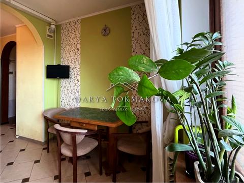 квартира за адресою Феодосійська вул., 8