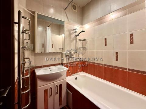 квартира за адресою Феодосійська вул., 8
