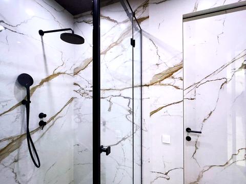 комерційна за адресою Болсуновська вул. (Сергія Струтинського), 13
