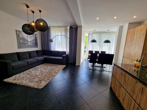 квартира за адресою Малинова вул., 8