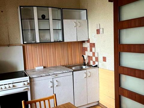 квартира за адресою Академіка Єфремова вул. (Командарма Уборевича), 27