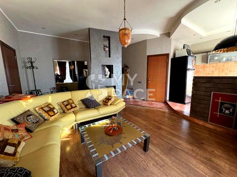 квартира за адресою Велика Васильківська вул. (Червоноармійська), 111/113