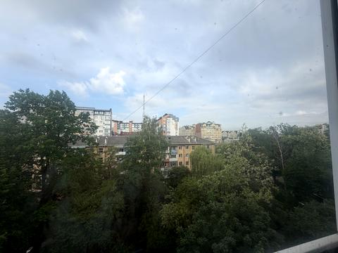квартира за адресою Андрія Мельника вул., 9А