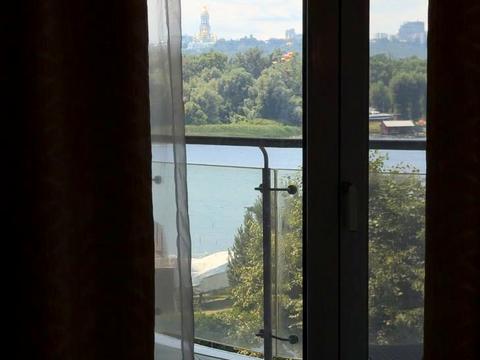 квартира по адресу Раисы Окипной ул., 18