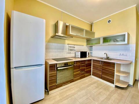 квартира за адресою Регенераторна вул., 4 к3