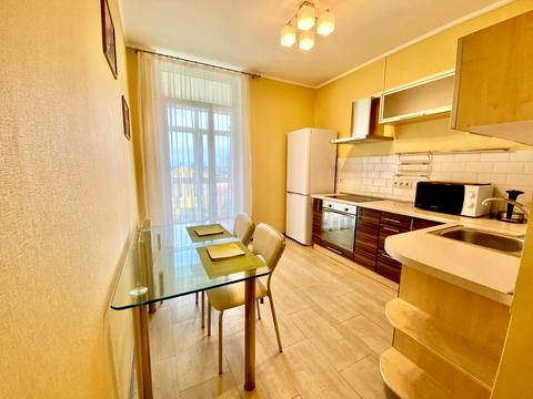 квартира за адресою Регенераторна вул., 4 к3