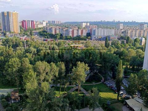 квартира по адресу Червоной Калины просп. (Владимира Маяковского), 3-Б