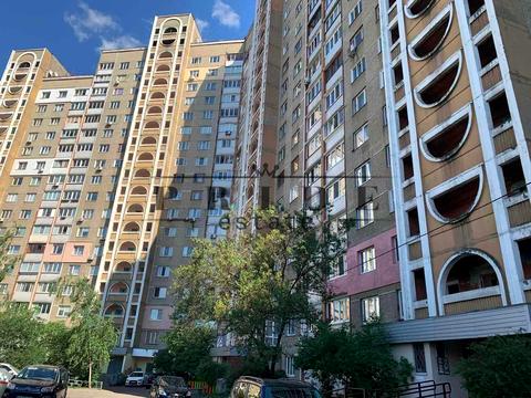 квартира по адресу Червоной Калины просп. (Владимира Маяковского), 3-Б