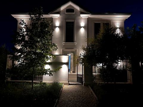будинок за адресою Каштанова вул., 8
