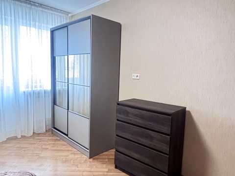 квартира за адресою Срібнокільська вул., 1