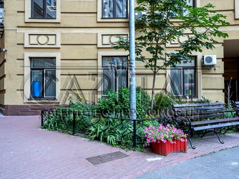 комерційна за адресою Золотоустівська вул., 55