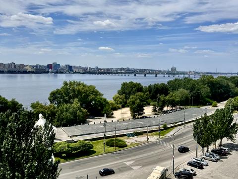 квартира за адресою Сонячна Набережна вул. (Маршала Малиновського), 60