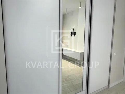 квартира по адресу Захисників ул., 11