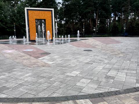 комерційна за адресою Прорізна вул., 5