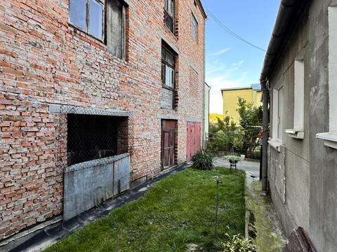 будинок за адресою Львів, Січнева вул., 8