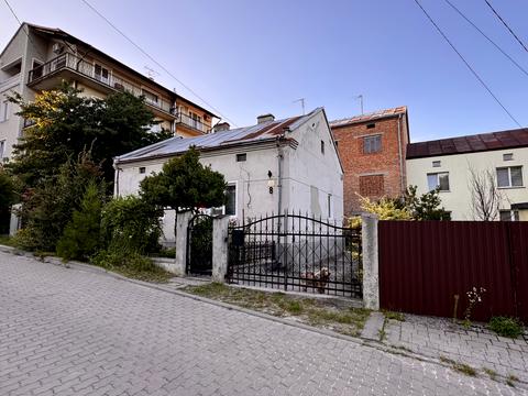 будинок за адресою Львів, Січнева вул., 8