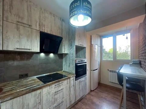 квартира за адресою Братів Горобців вул. (Дмитра Кедріна), 47
