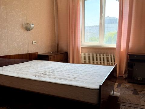 квартира за адресою Івана Миколайчука вул., 13