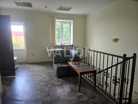 комерційна за адресою с. Велика Олександрівка, Свято-троїцька, 52