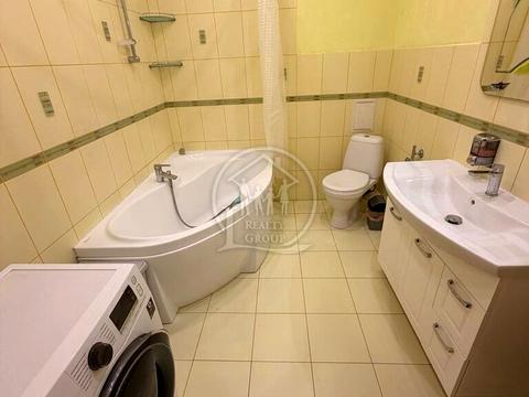 квартира за адресою Тополина вул., 30