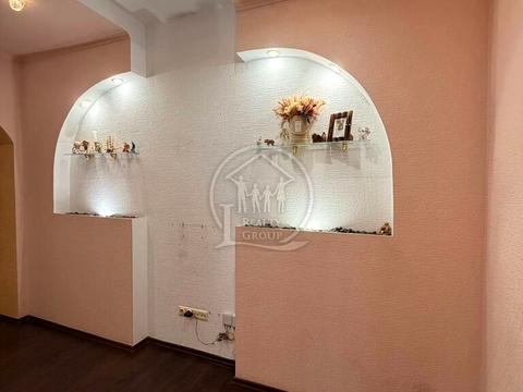 квартира за адресою Тополина вул., 30