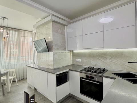 квартира за адресою Абрикосова вул., 3