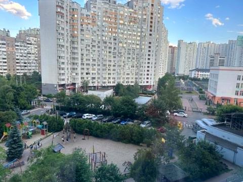 квартира за адресою Київ, Миколи Бажана просп., 16