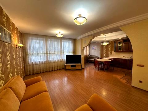 квартира за адресою Київ, Миколи Бажана просп., 16
