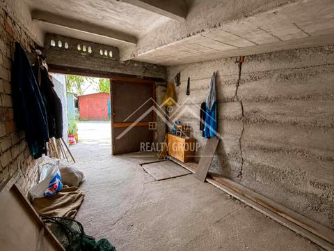 паркомісце за адресою Кривий Ріг, Джохара Дудаєва вул. (Єсеніна), 6а