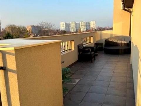 квартира по адресу Майский пер., 4