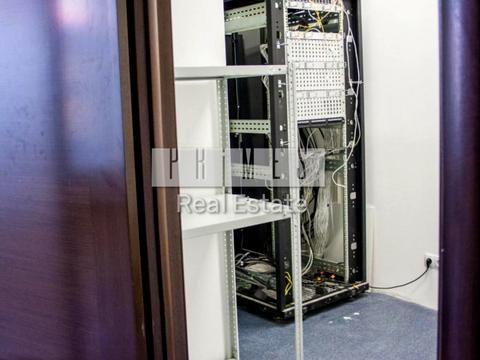 комерційна за адресою Жилянська вул., 75