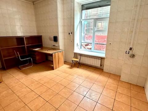 комерційна за адресою Дніпро, Дмитра Яворницького просп. (Карла Маркса), 65