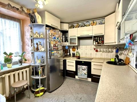 квартира за адресою Зарічанська вул., 52/2