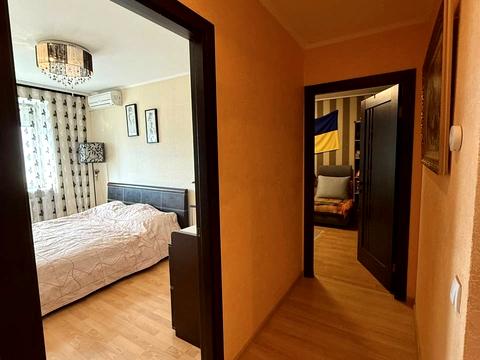 квартира за адресою Зарічанська вул., 52/2