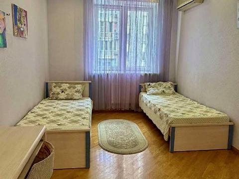 квартира по адресу Александра Конисского ул., 45-49