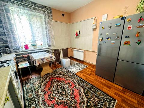 будинок за адресою Гайдамацька вул. (Комісарівська)
