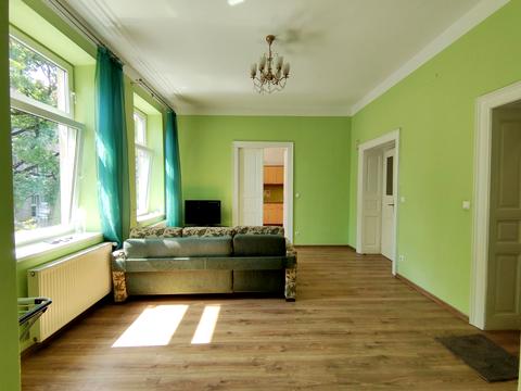 квартира по адресу Богуна ул., 9