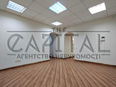 комерційна за адресою Богдана Хмельницького вул., 59-В