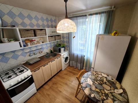квартира по адресу Дмитрия Апухтина ул., 27