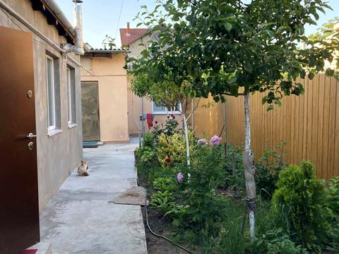 будинок за адресою Івана Луценка вул., 25