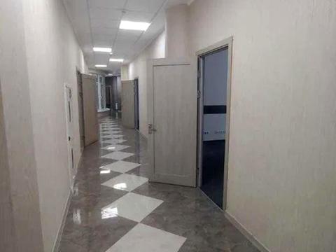 комерційна за адресою Кловський узвіз, 7a