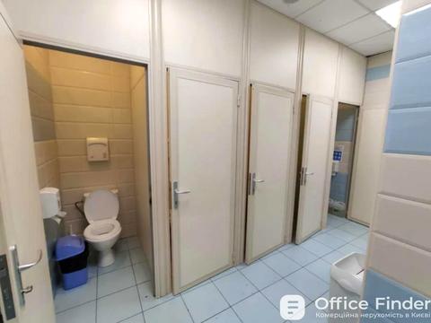комерційна за адресою Кловський узвіз, 7a