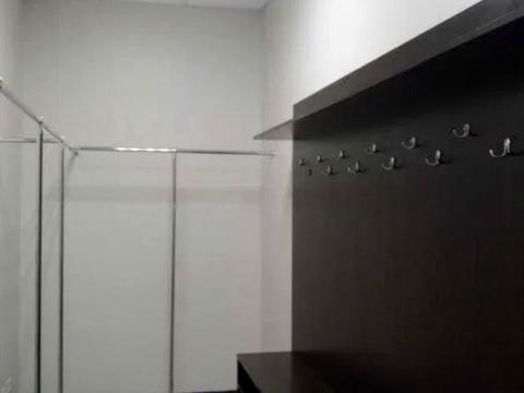 комерційна за адресою Кловський узвіз, 7a