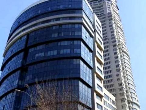 комерційна за адресою Кловський узвіз, 7a