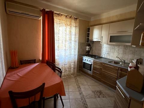 квартира по адресу Раисы Окипной ул., 7-А
